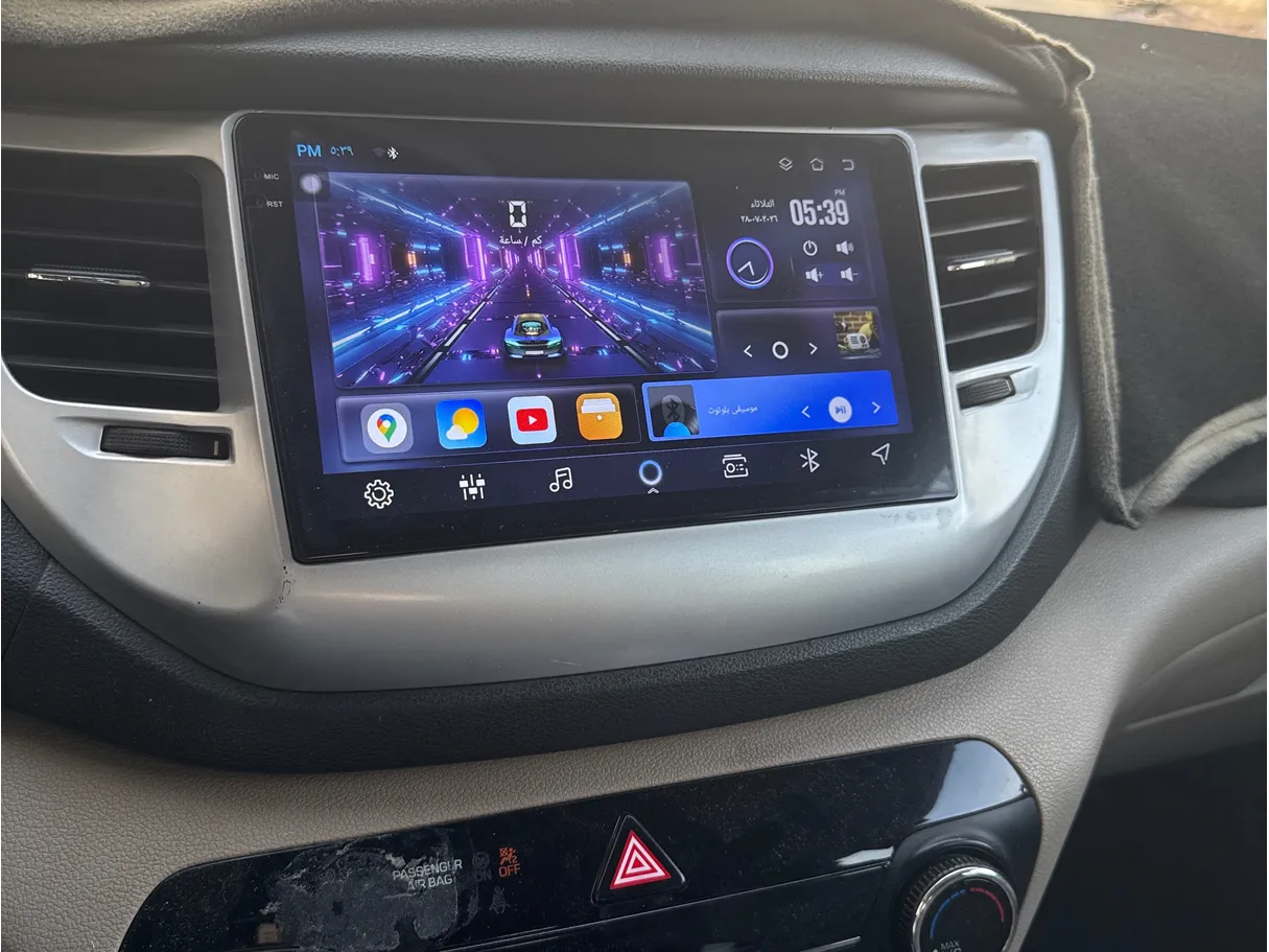 Car image 7
