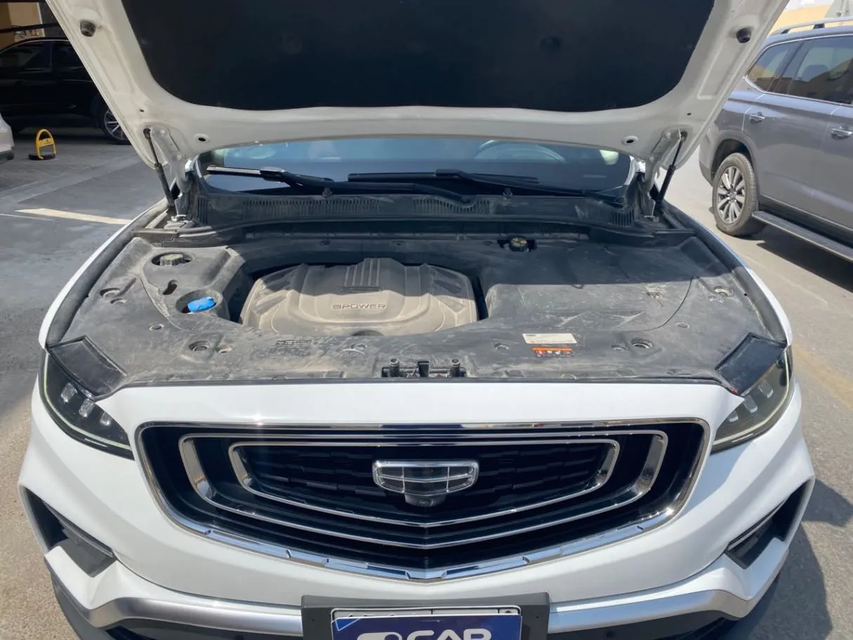 Car image 26
