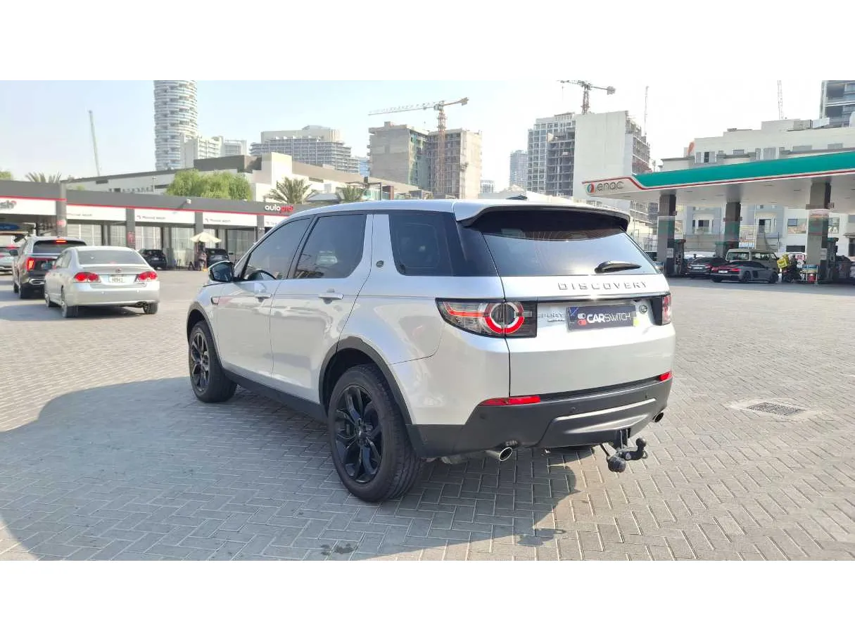 Car image 7