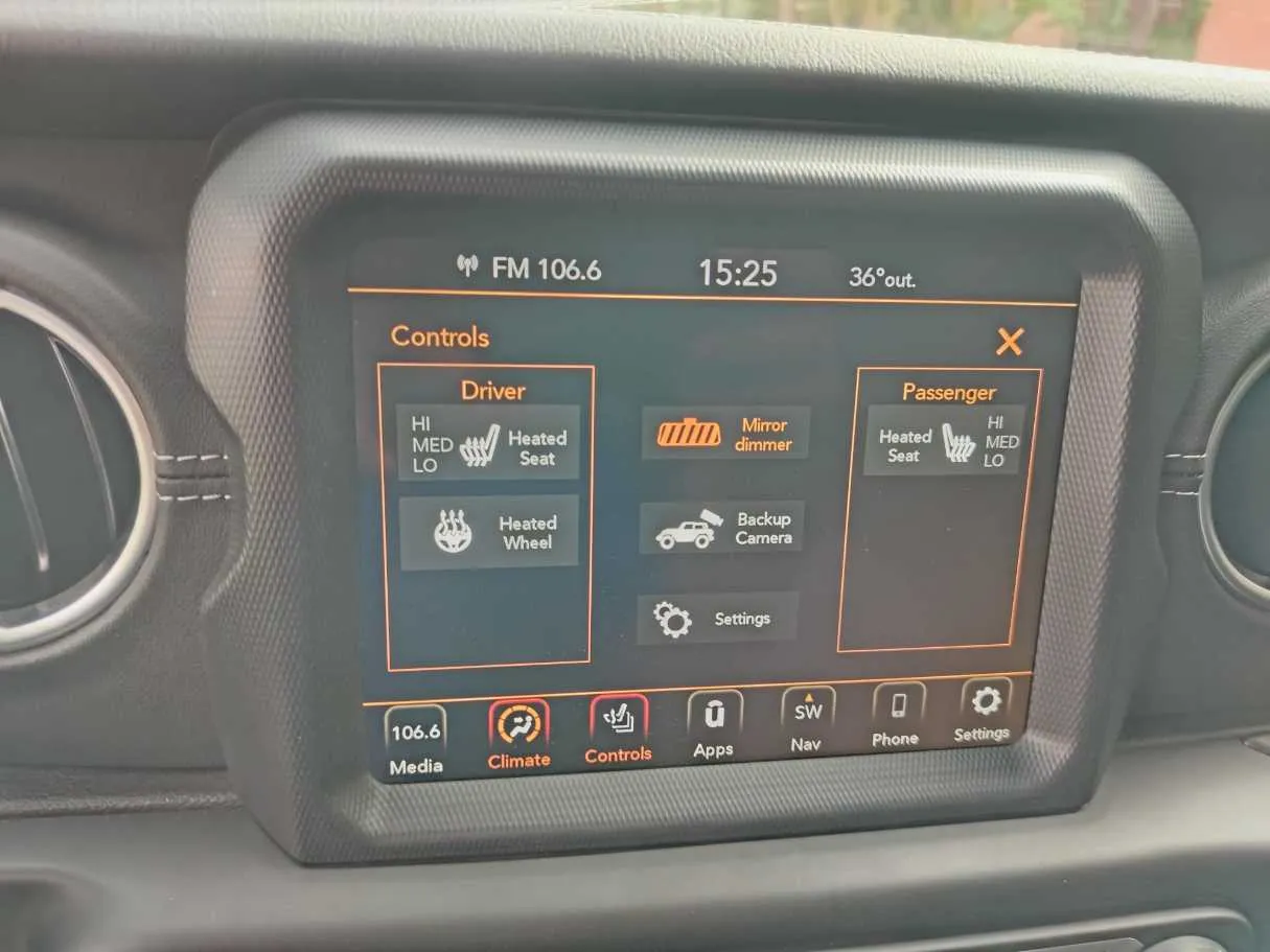 Car image 31
