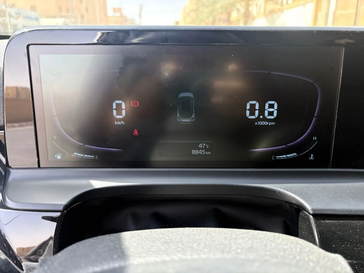 Car image 23