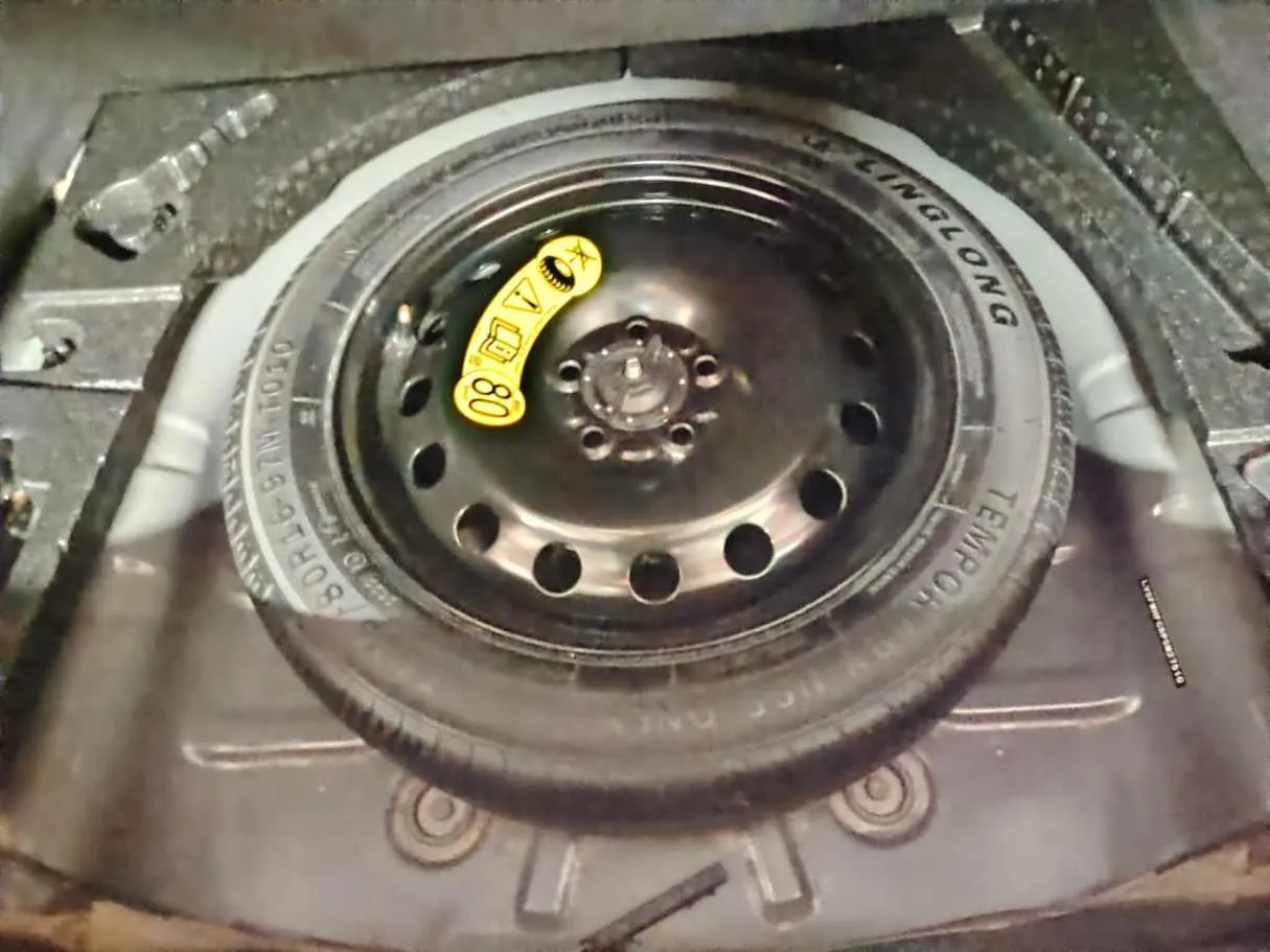 Car image 41