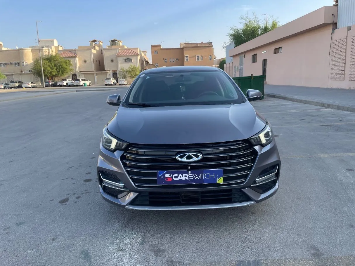 Car image 2