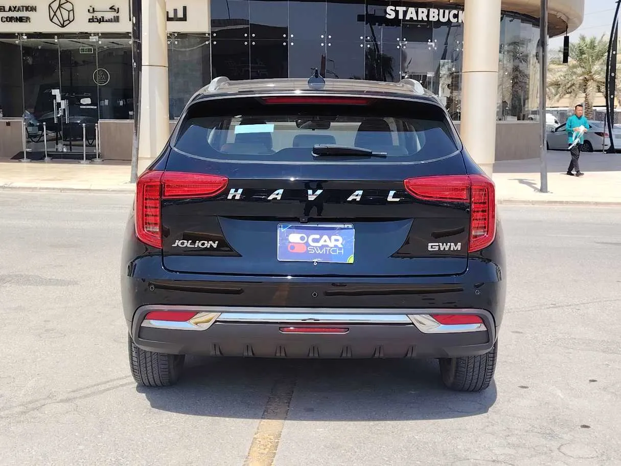 Car image 6