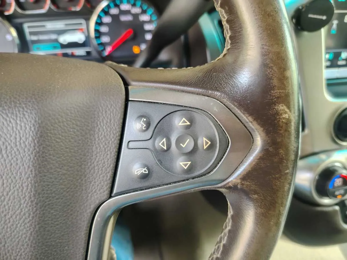 Car image 40