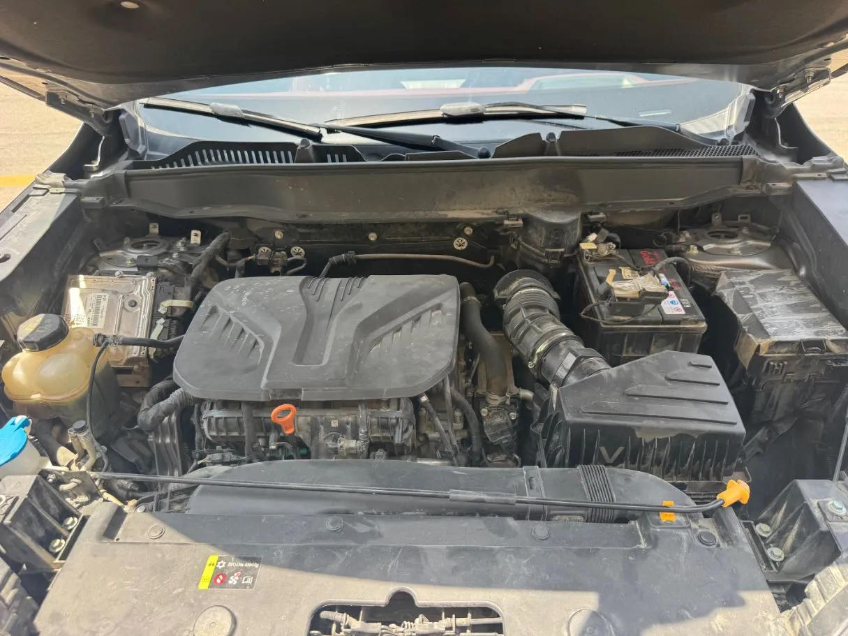 Car image 23