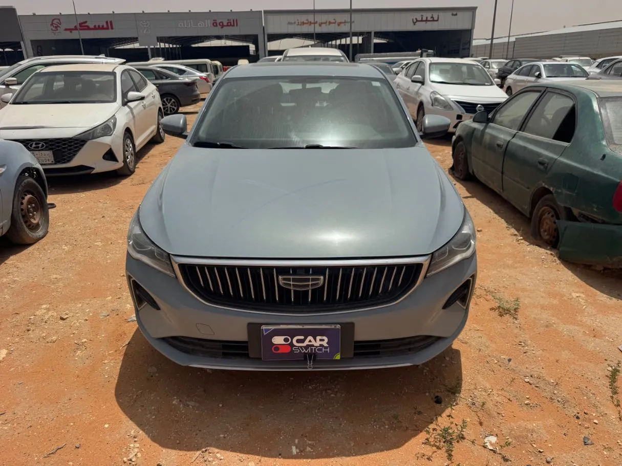 Car image 2