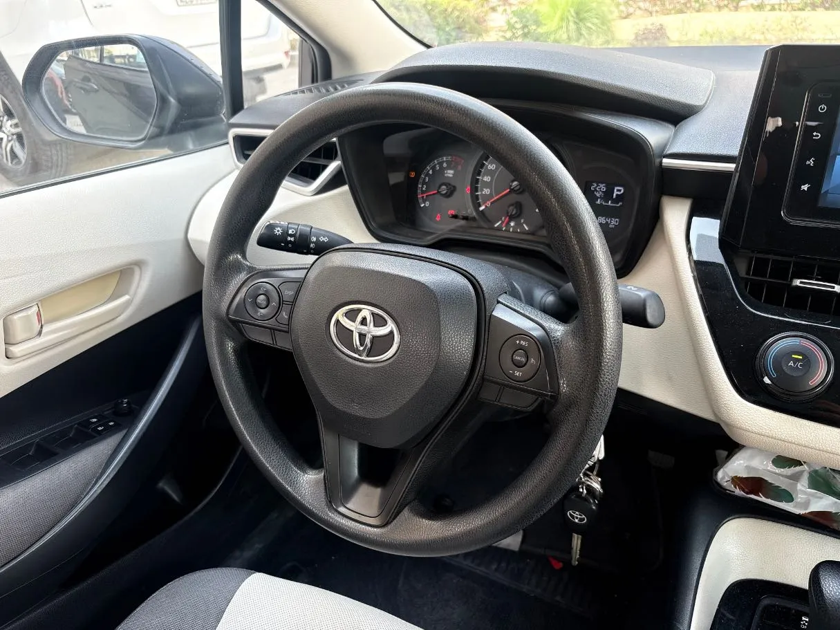 Car image 22