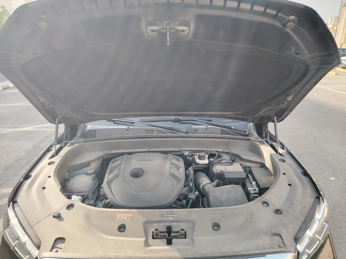 Car image 38