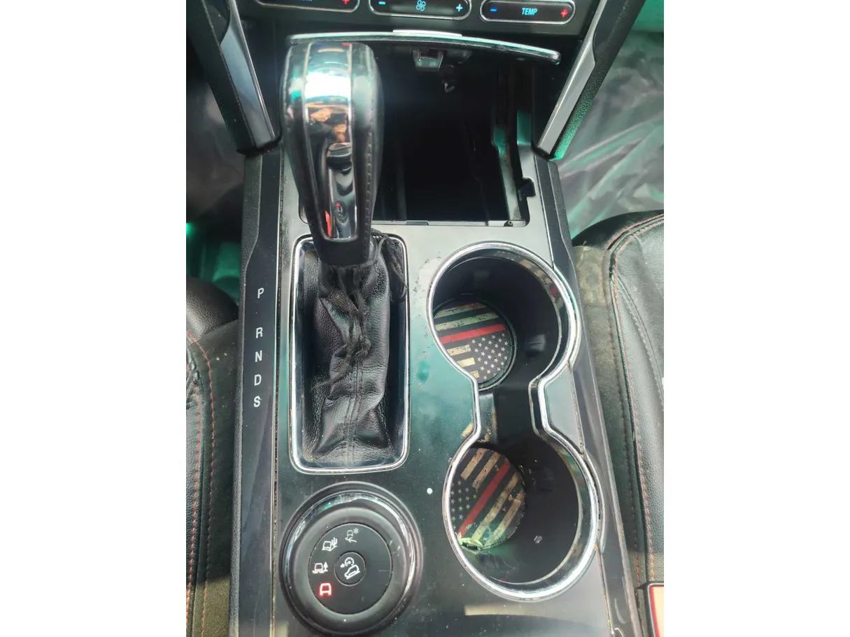 Car image 21