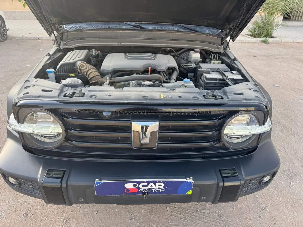 Car image 21