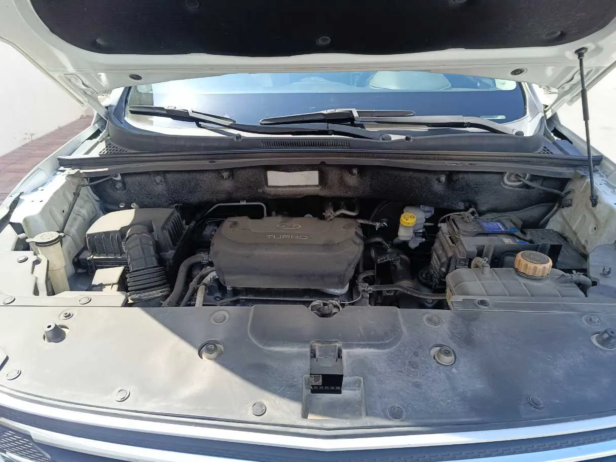 Car image 33