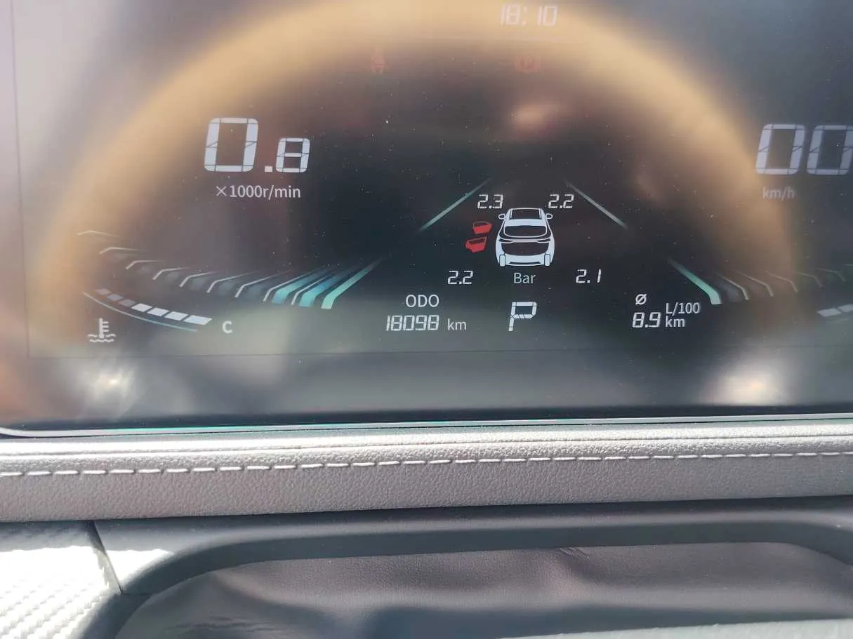 Car image 23