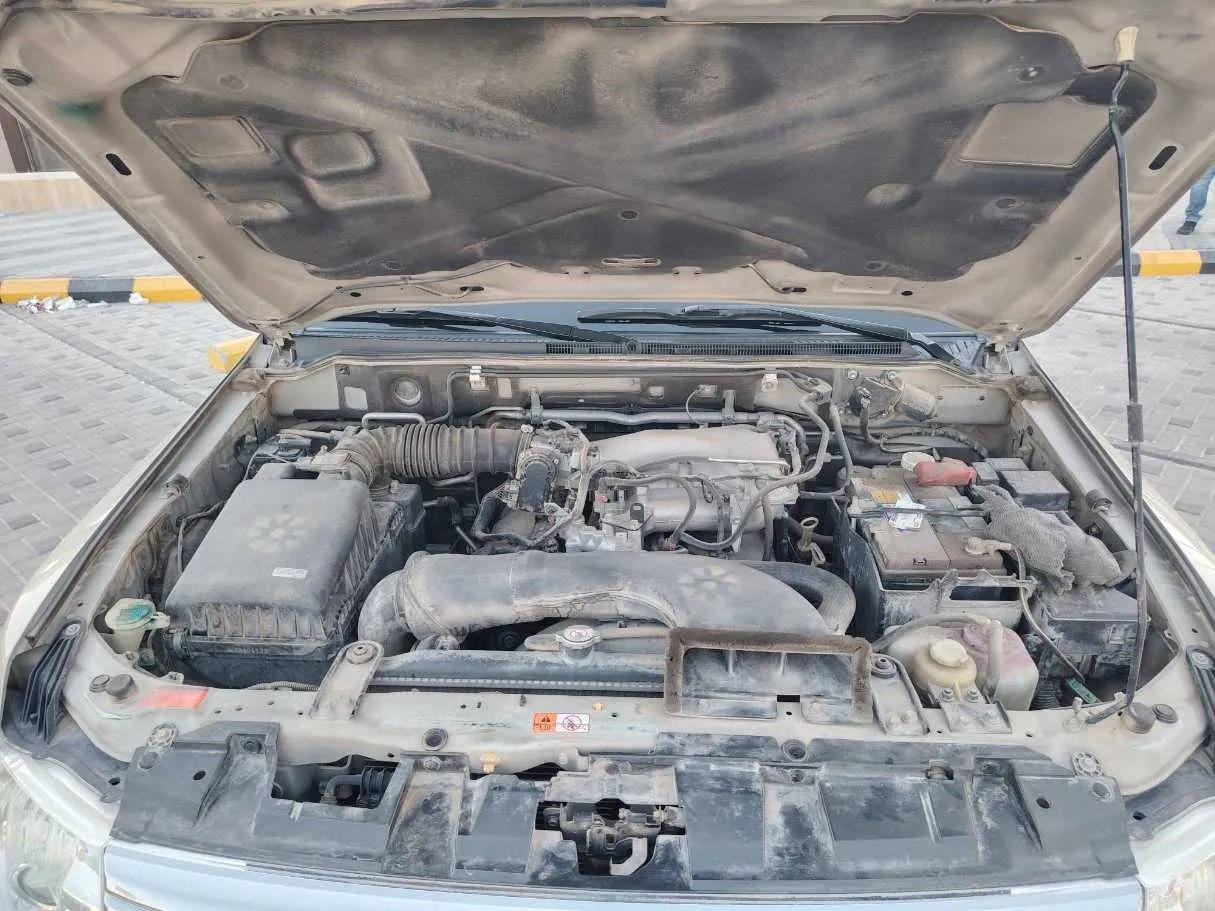Car image 30