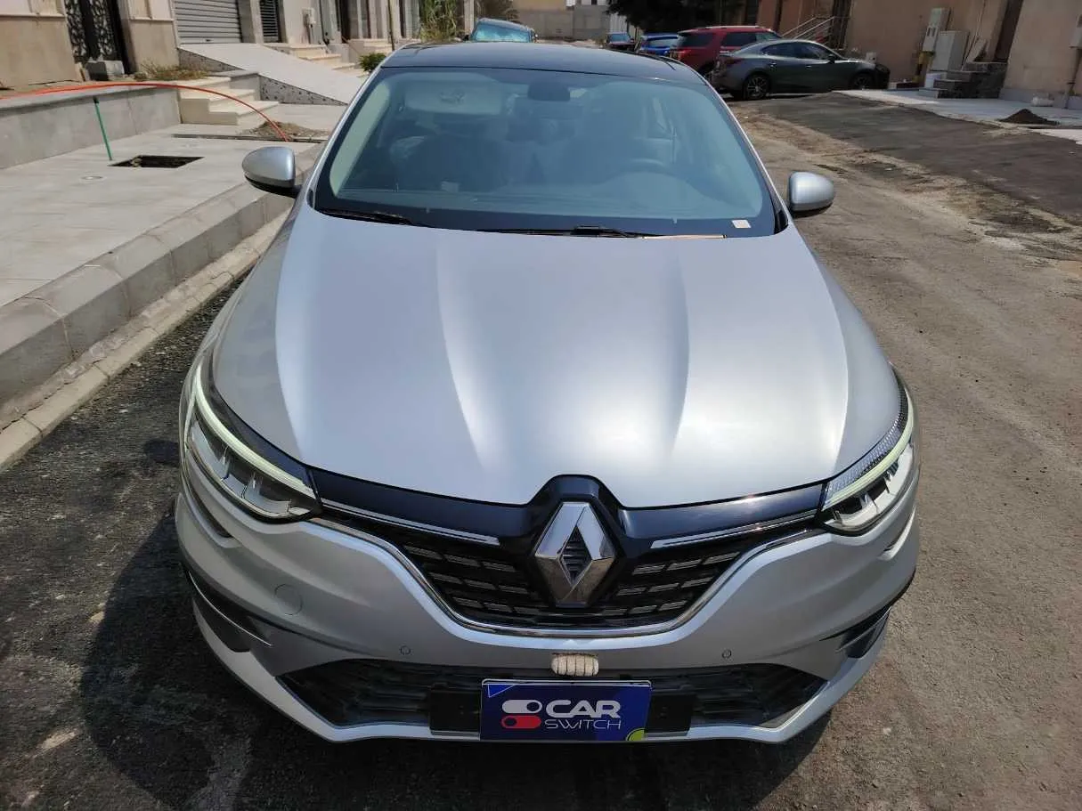 Car image 2