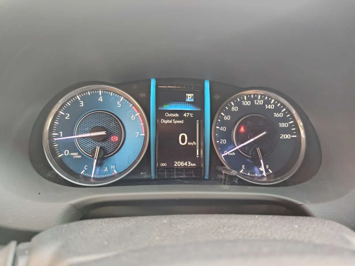 Car image 23