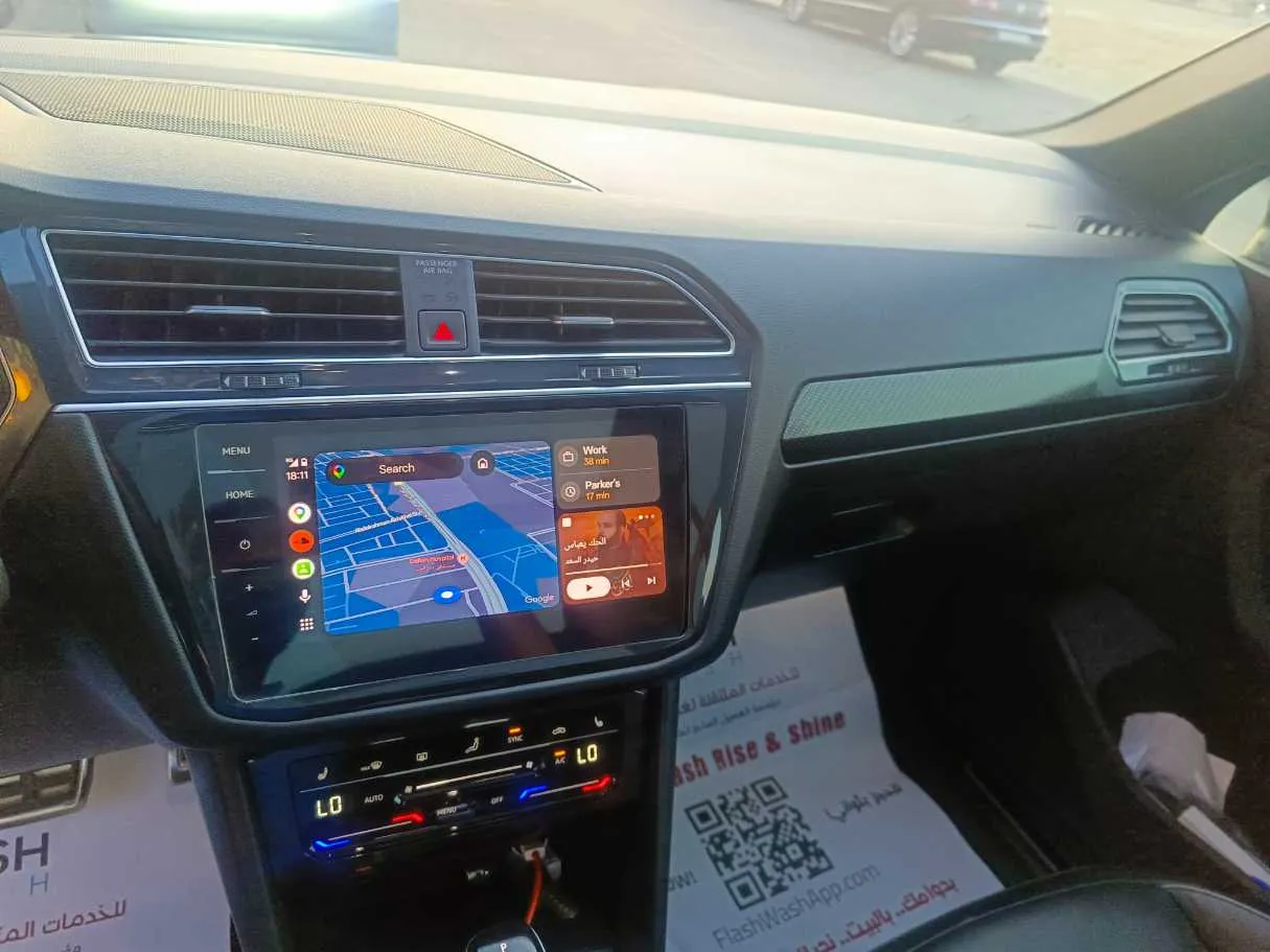 Car image 26