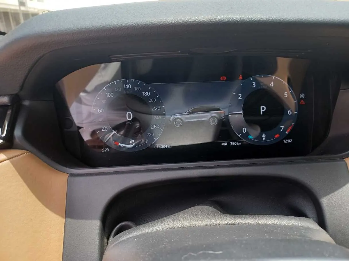 Car image 20
