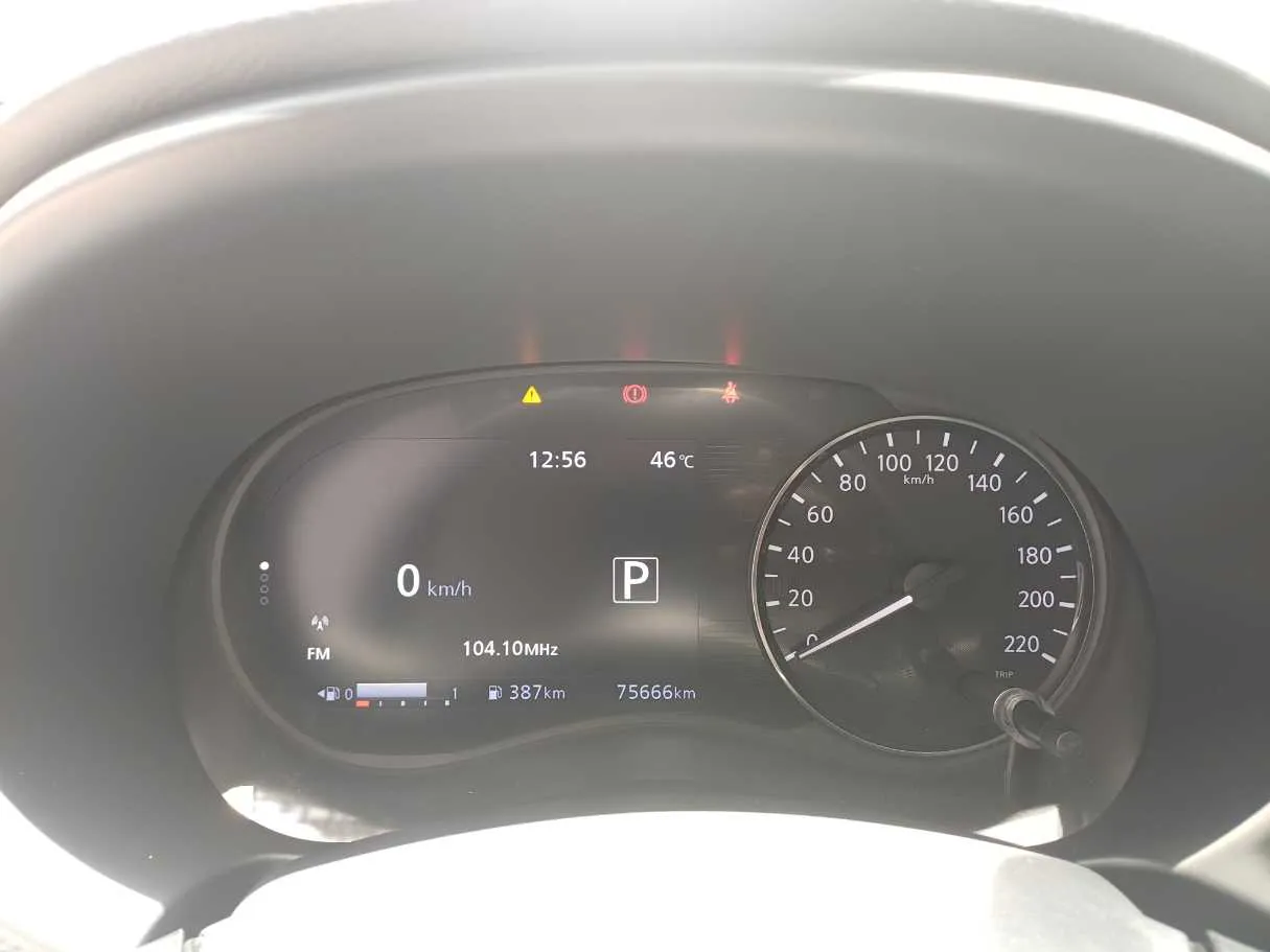 Car image 20