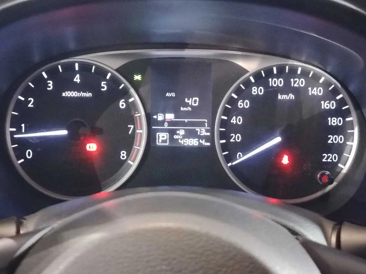 Car image 26