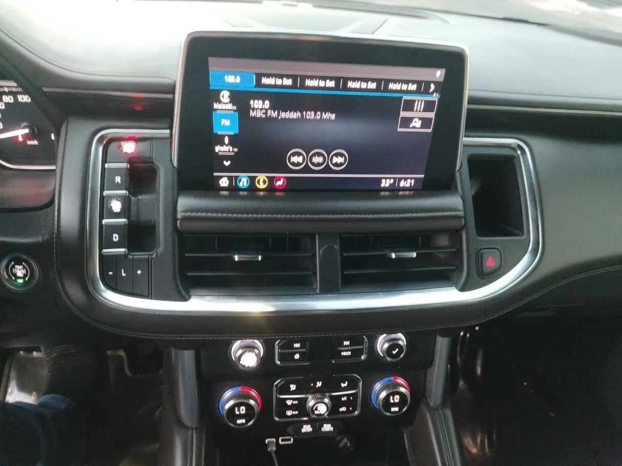 Car image 28