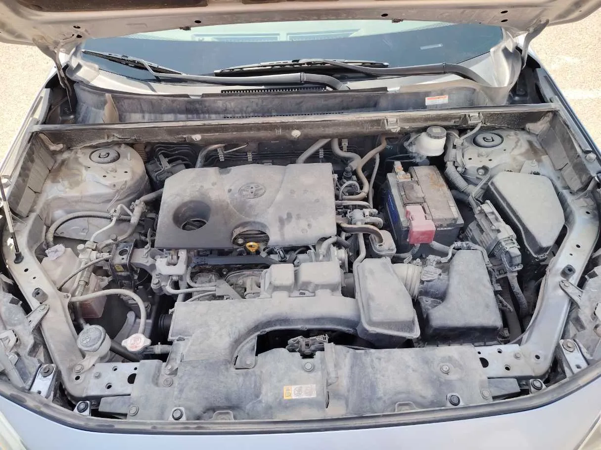 Car image 29
