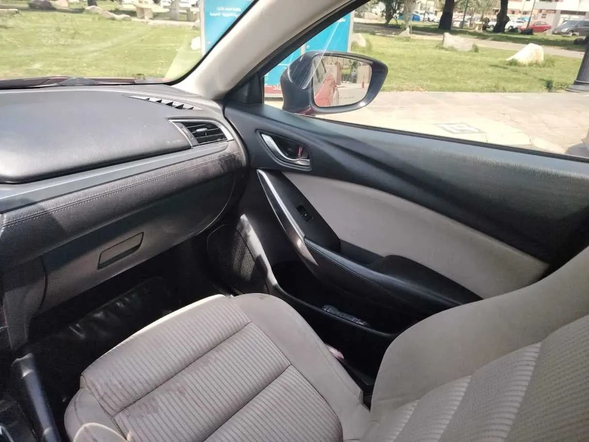 Car image 39