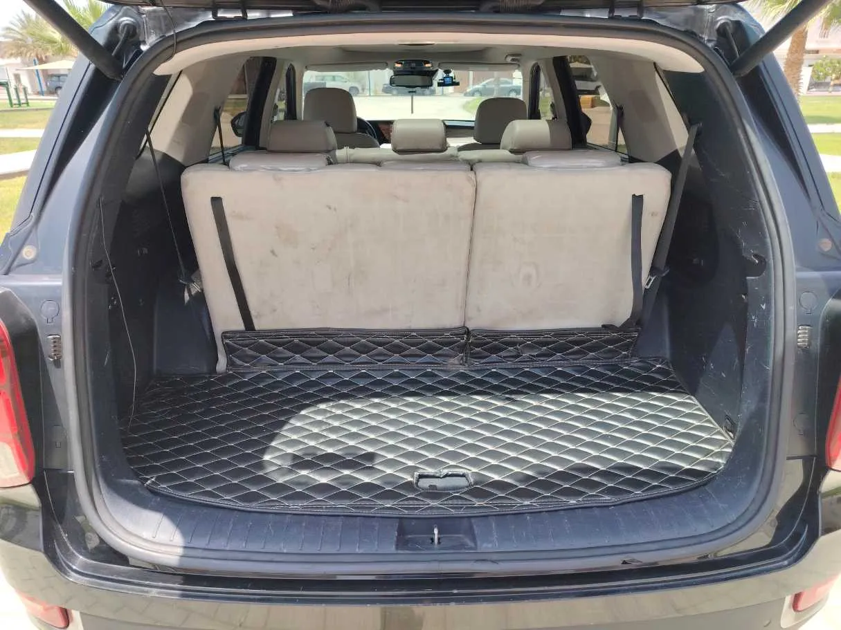 Car image 27