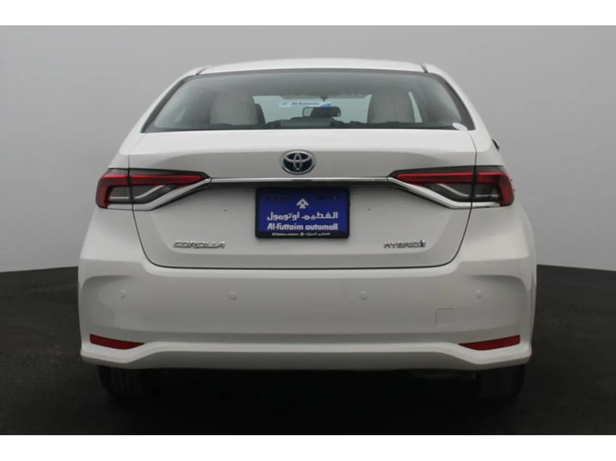 Car image 12