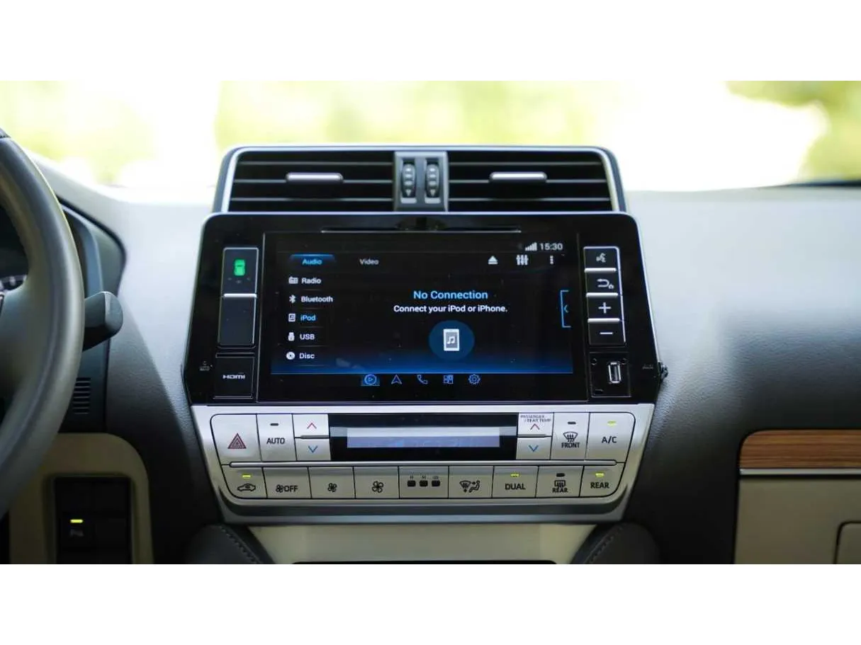 Car image 20