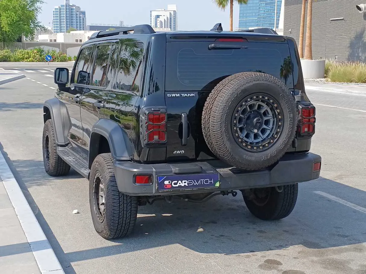 Car image 7