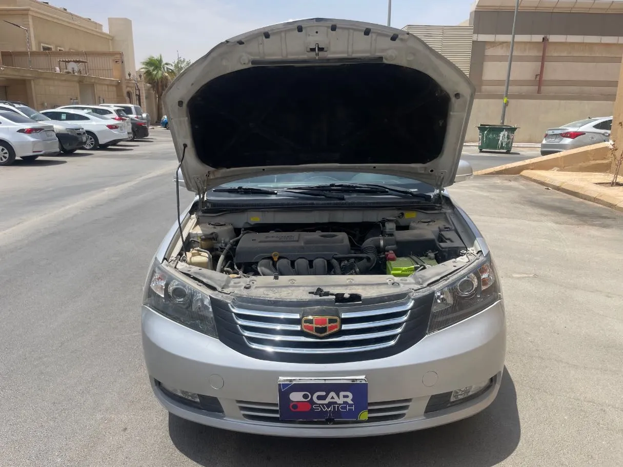 Car image 23