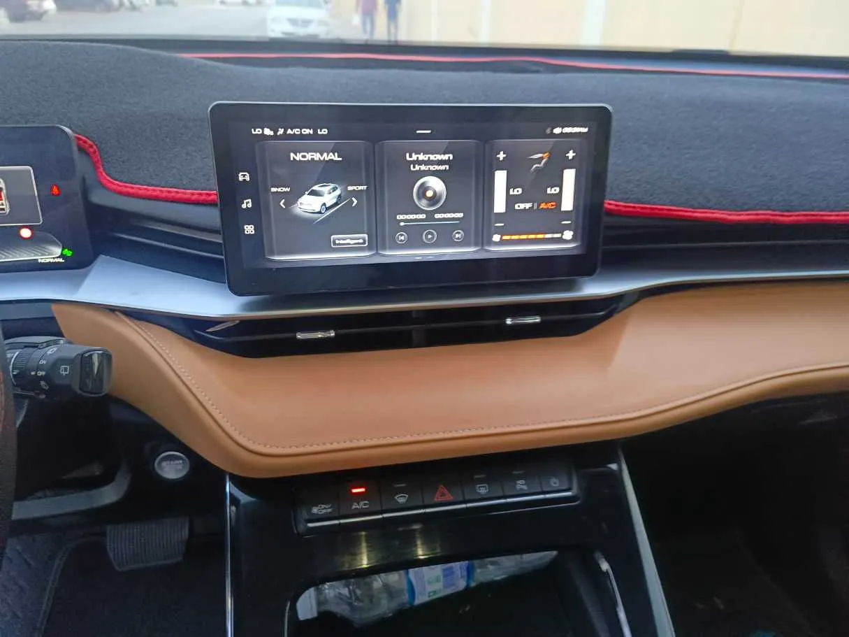 Car image 21