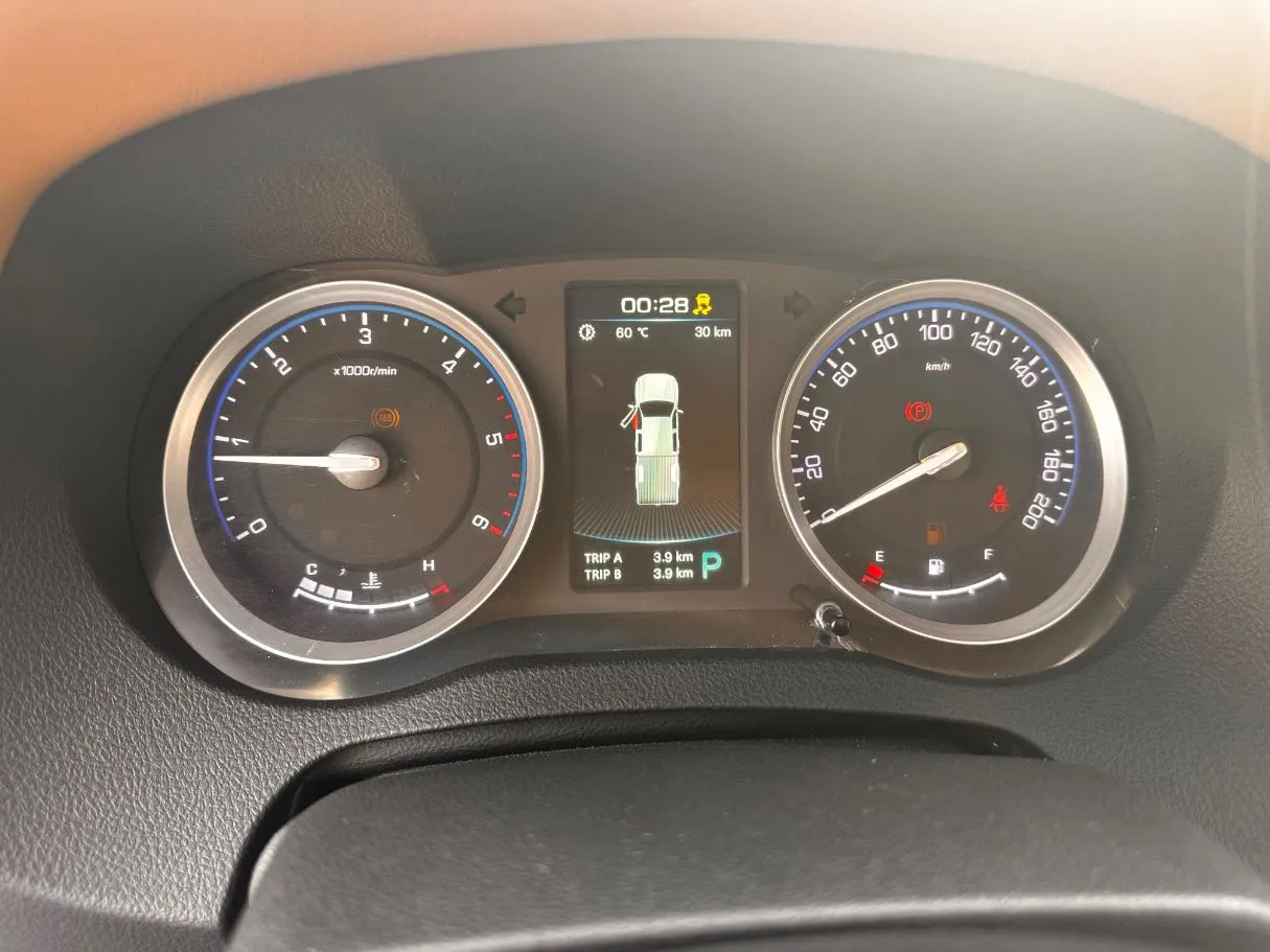 Car image 20