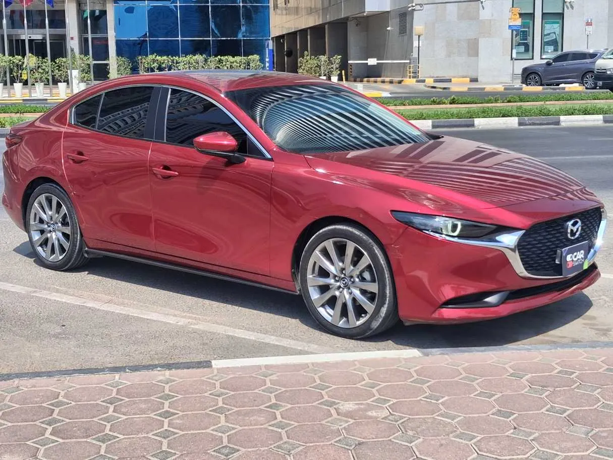 Car image 3