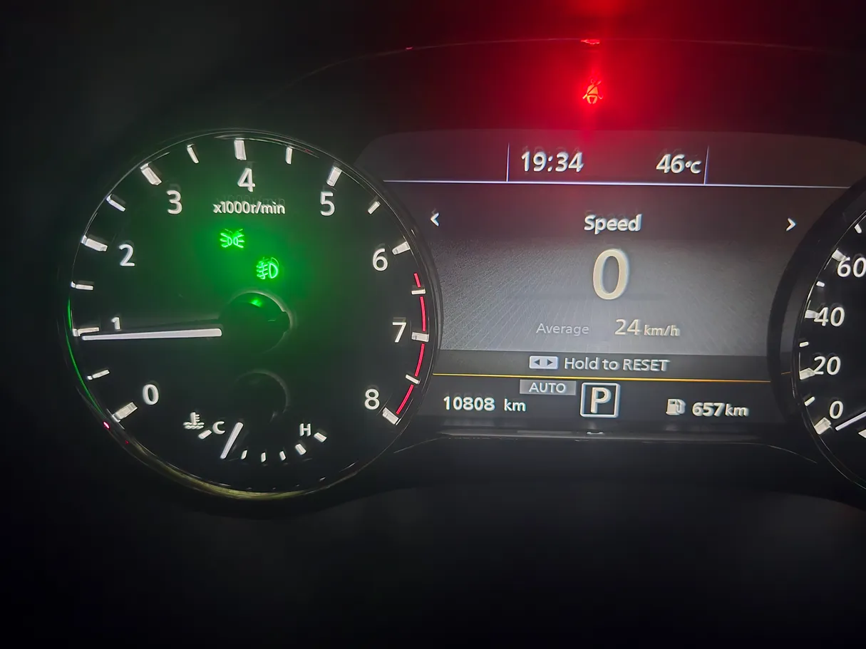 Car image 10