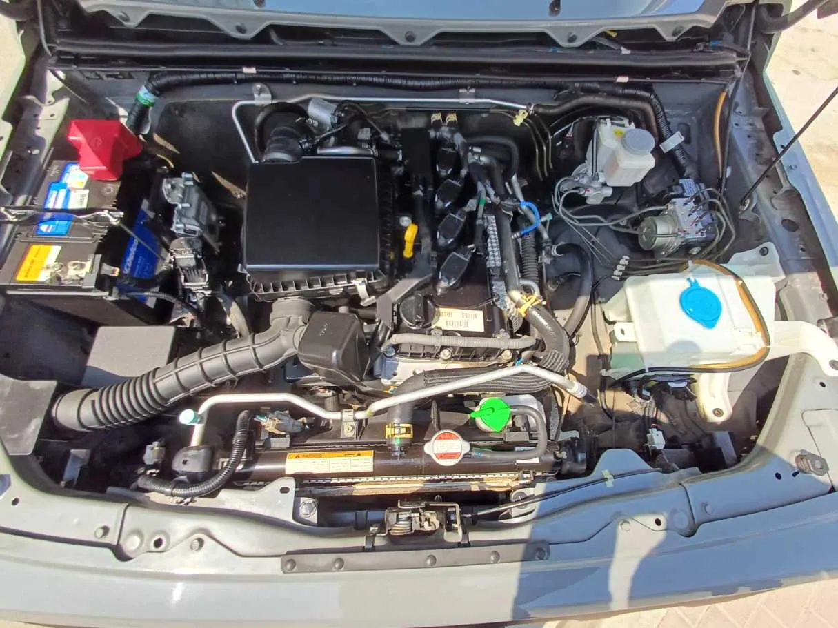 Car image 21