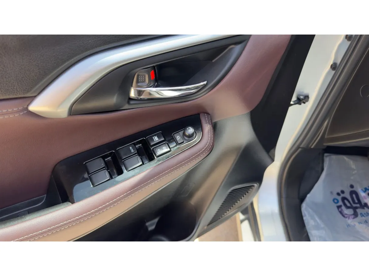 Car image 29