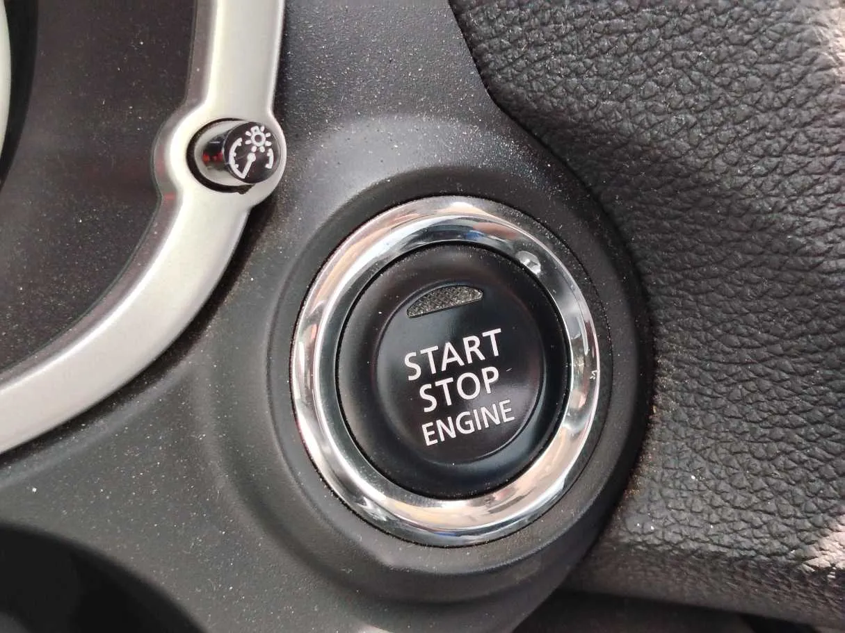 Car image 29