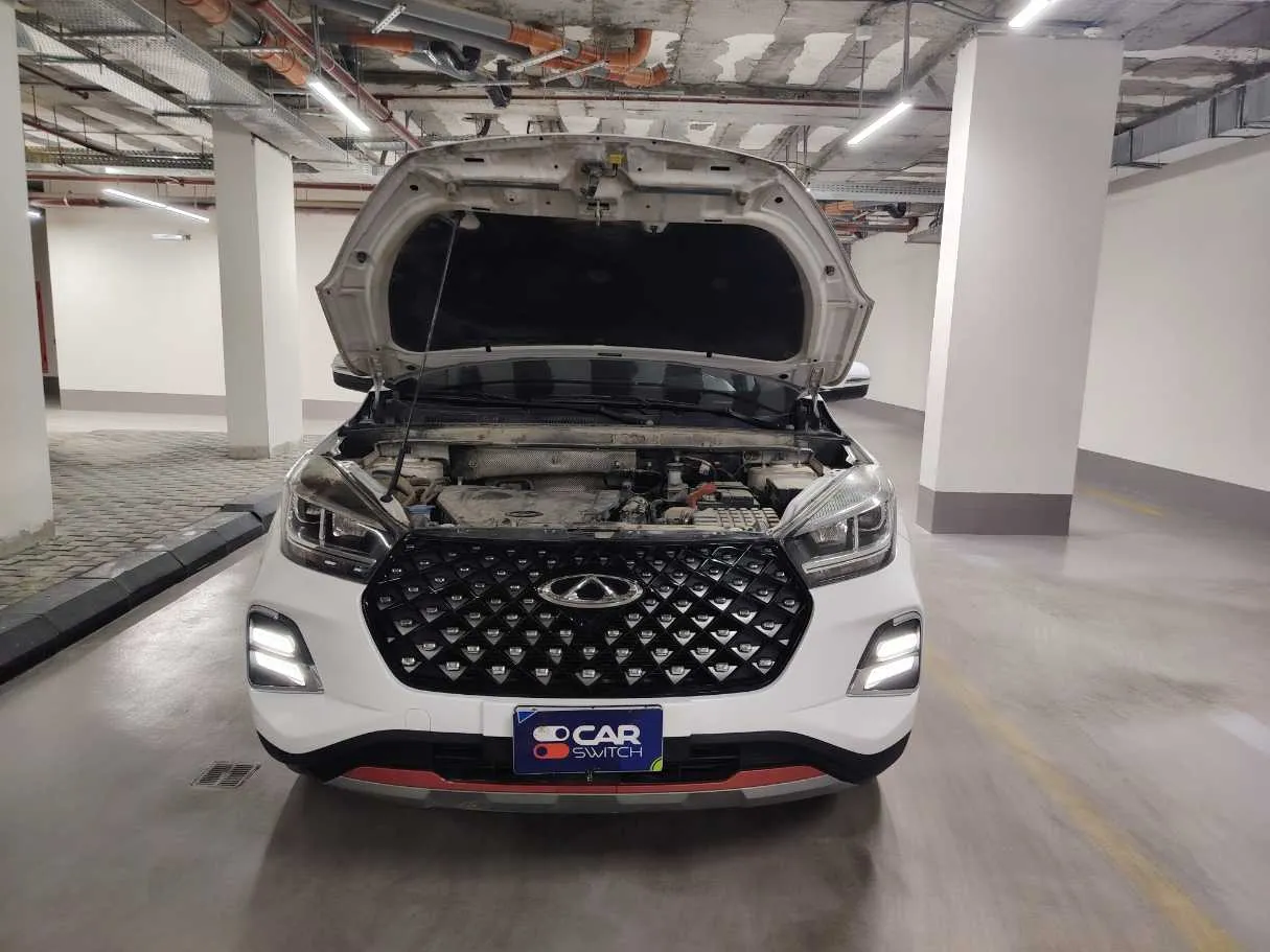 Car image 29