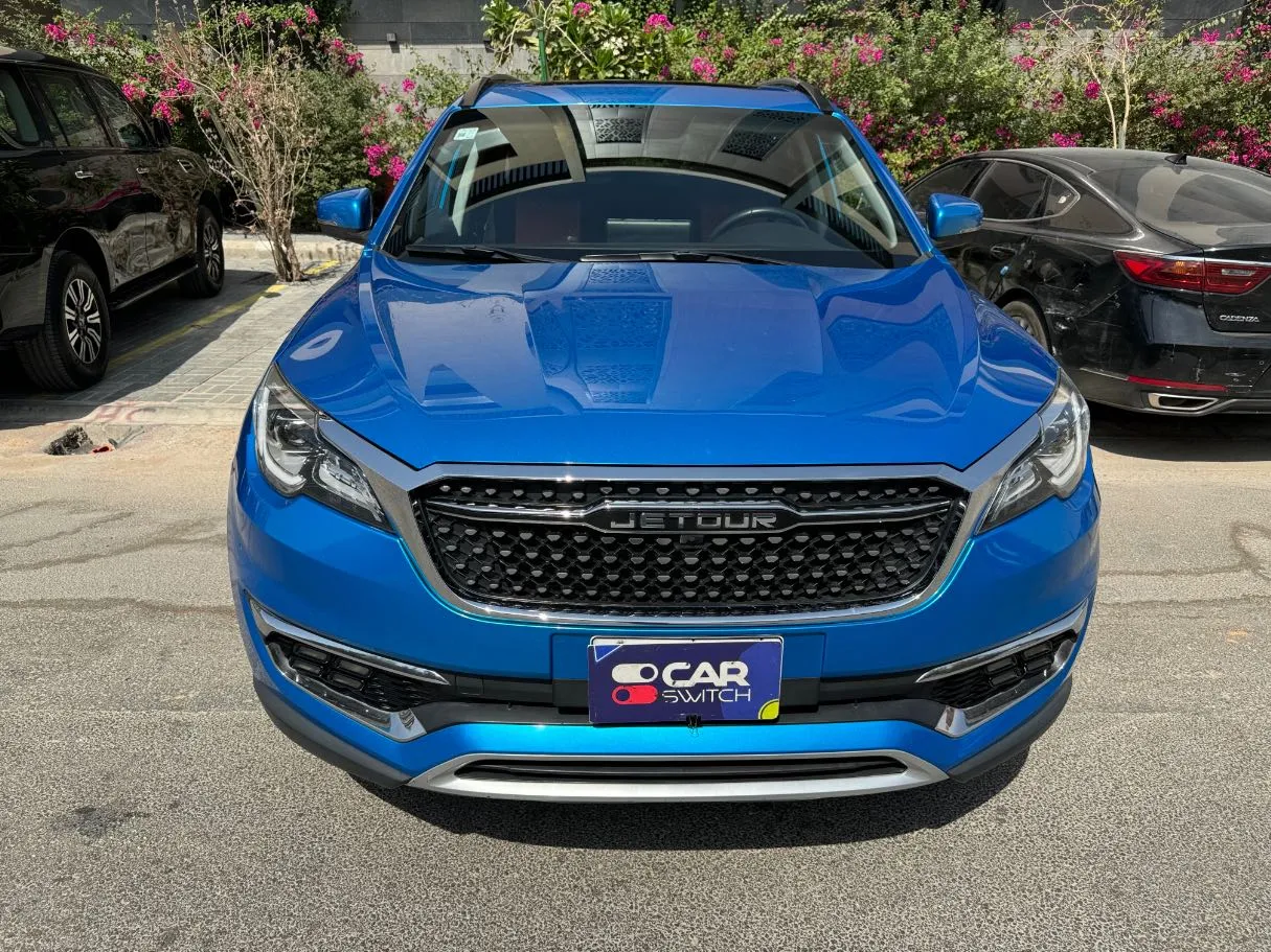 Car image 2