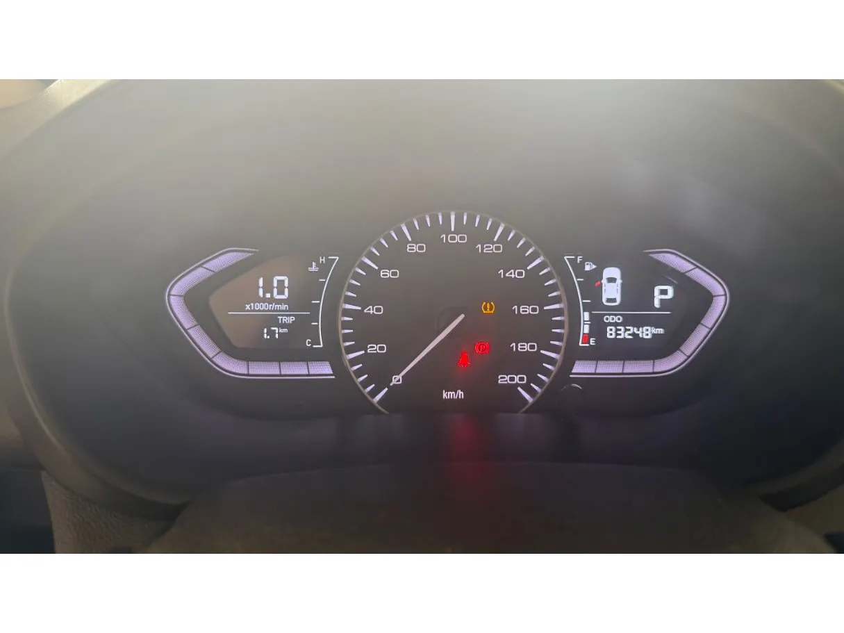 Car image 20
