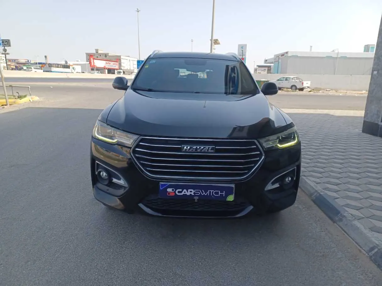 Car image 2
