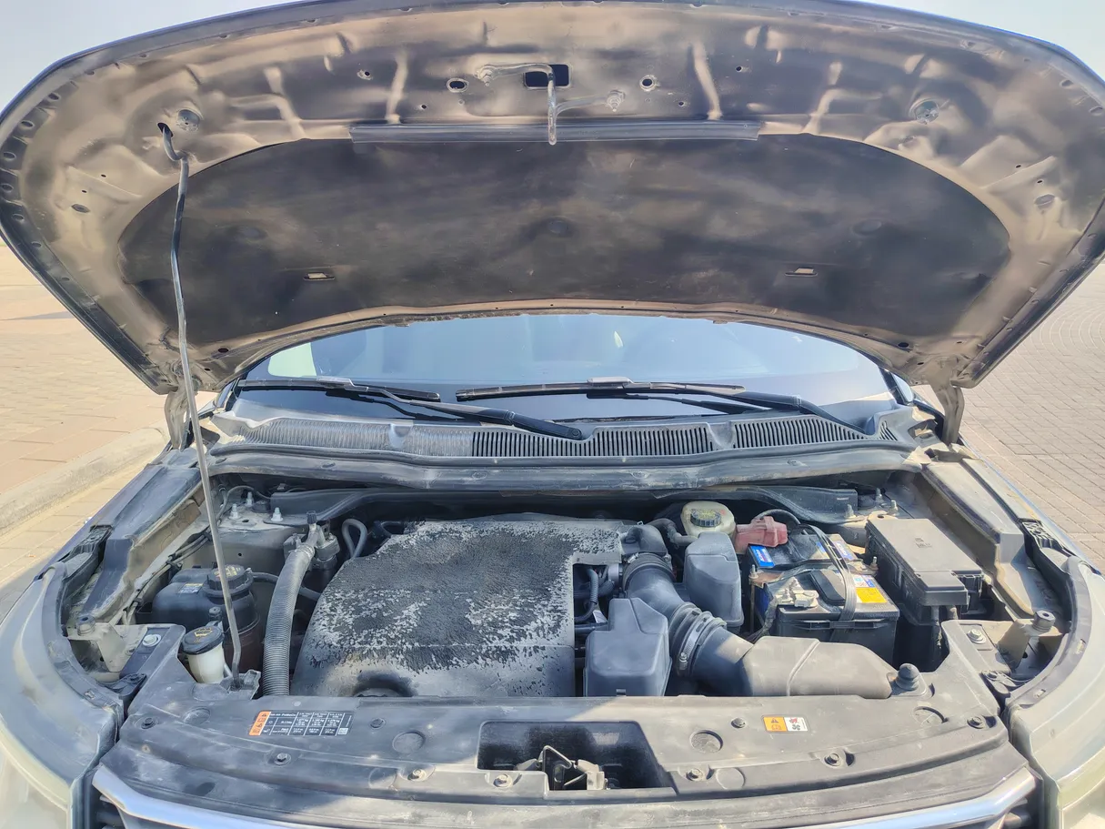 Car image 36