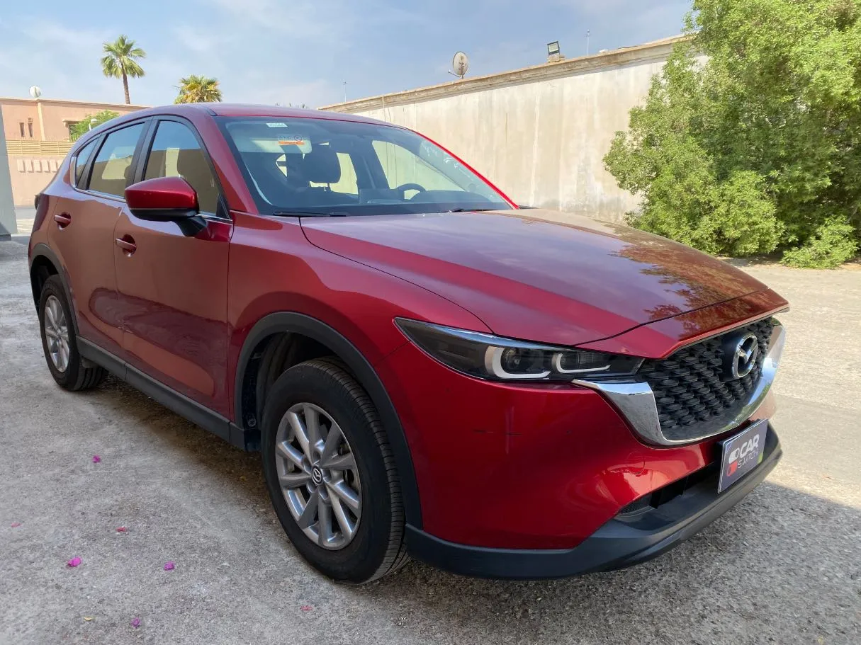 Car image 3
