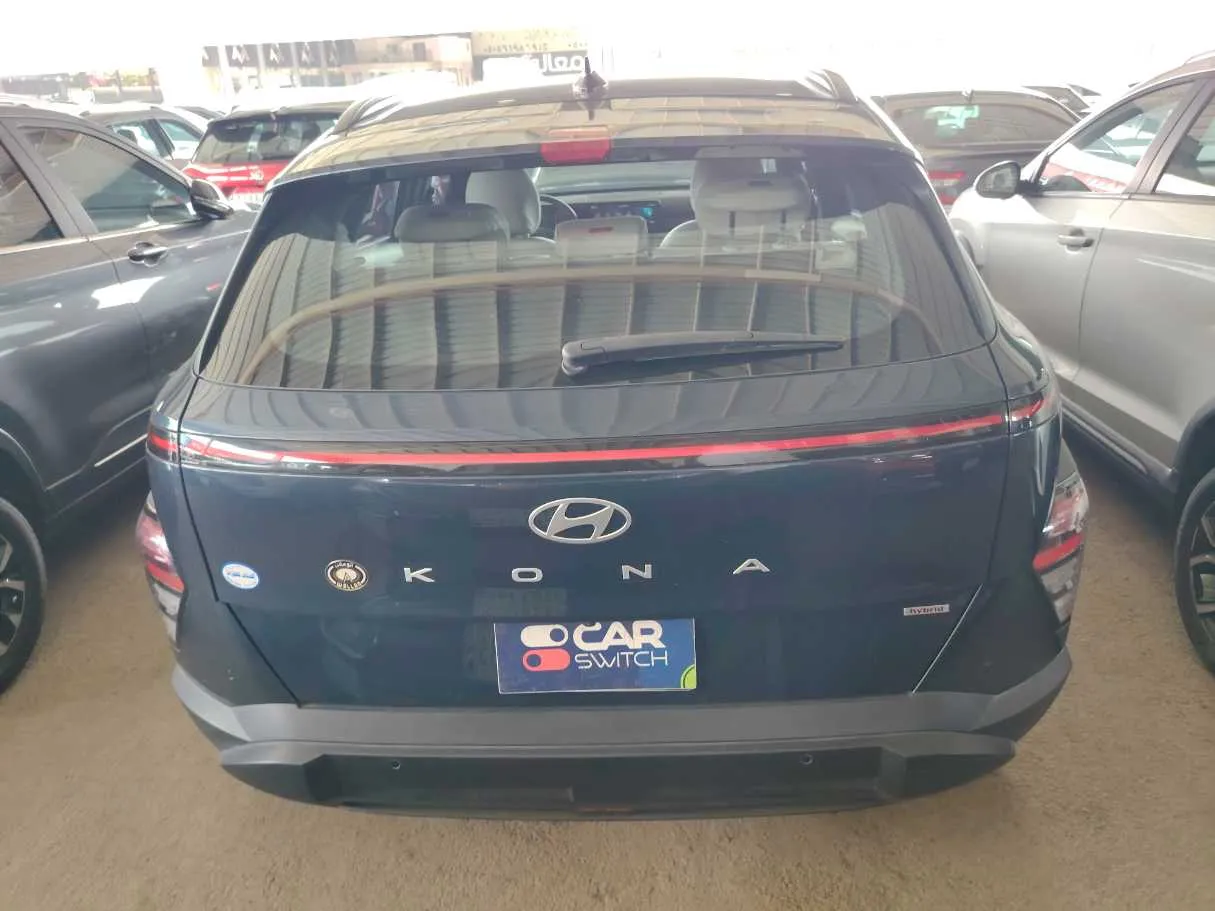 Car image 6