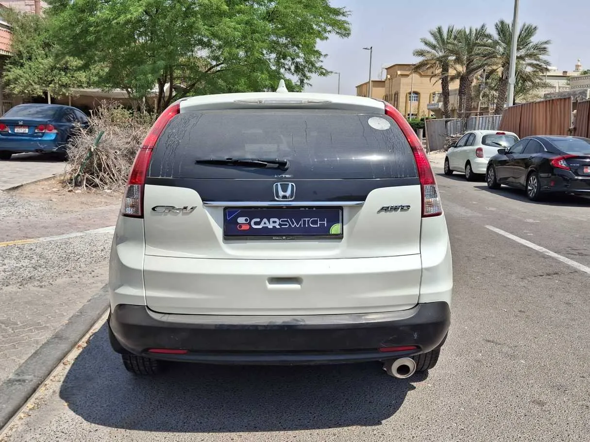 Car image 7