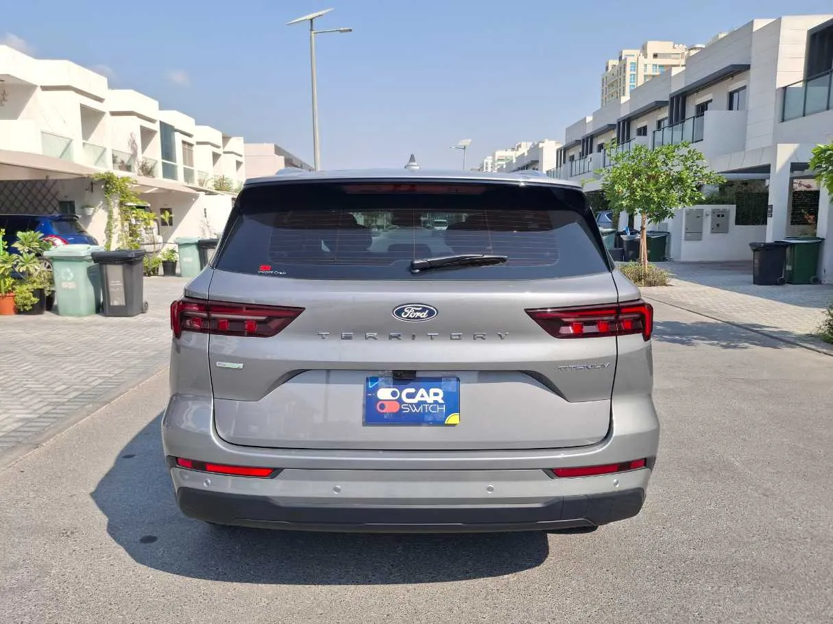 Car image 6