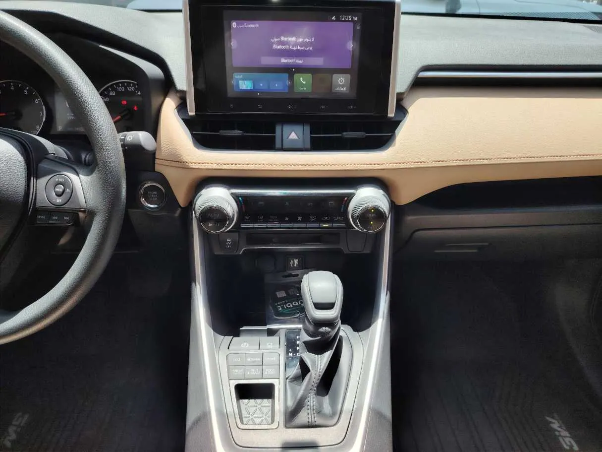 Car image 21