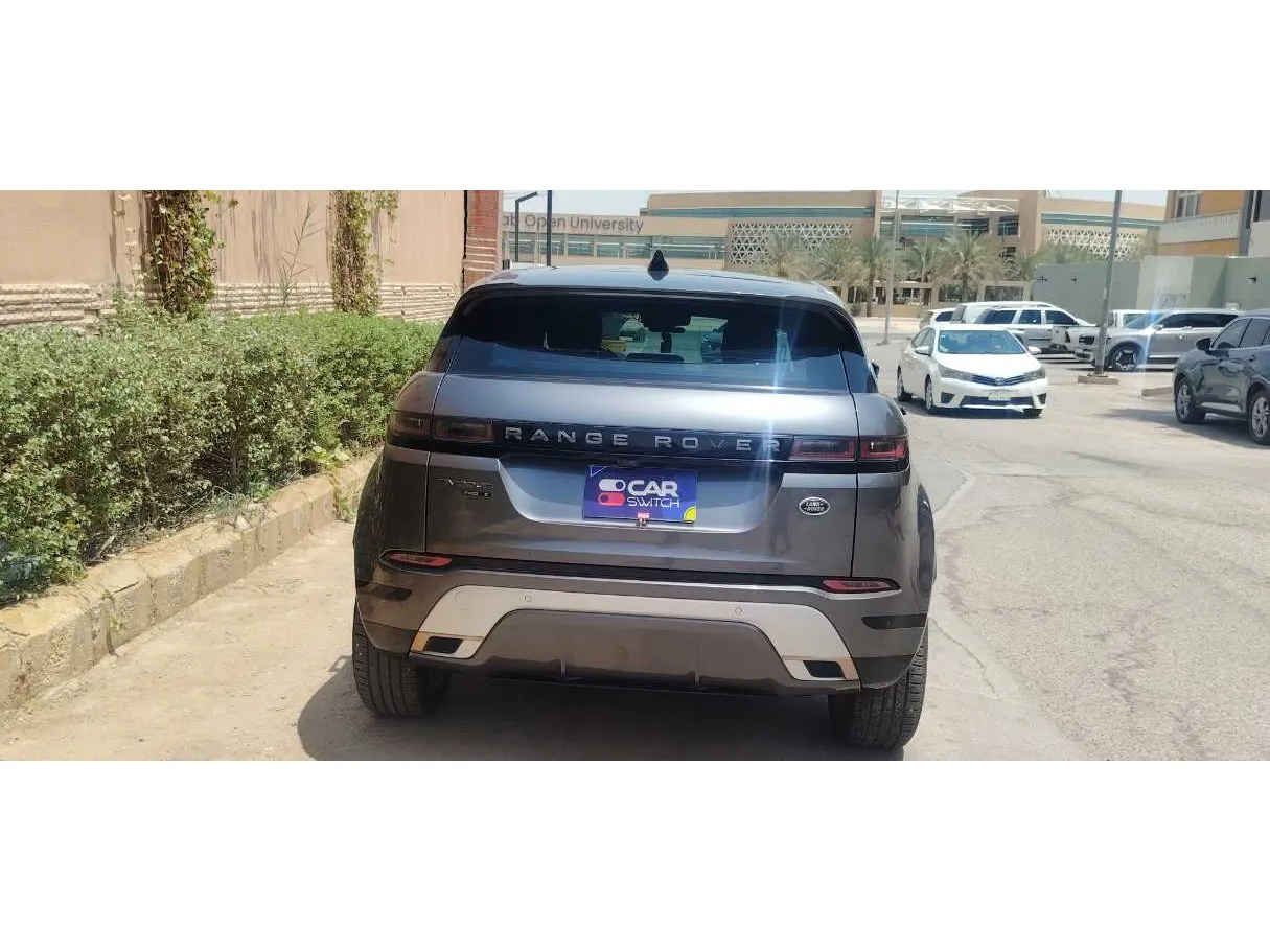 Car image 6